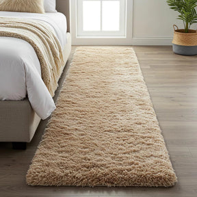 tapete passadeira 2 metros, passadeira peluda 2x0.60, tapete beira de cama, passadeira felpuda antiderrapante, passadeira macia quarto, tapete corredor peludo, passadeira 60cm, tapete peludo bege, tapete fofinho 4cm, tapete passadeira sala quarto