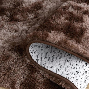 tapete peludo, tapete 3x2 grande, tapete felpudo sala, tapete marrom peludo, tapete antiderrapante, tapete macio quarto, tapete decorativo grande, tapete alto felpudo, tapete confortável sala, tapete lavável máquina